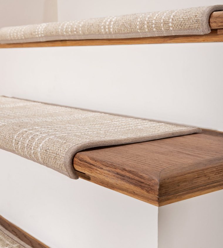 Contour Bullnose Stair Treads detail